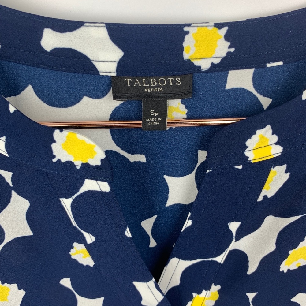 Talbots Petites Floral V-Neck‎ Sleeveless Blouse - Picture 4 of 8